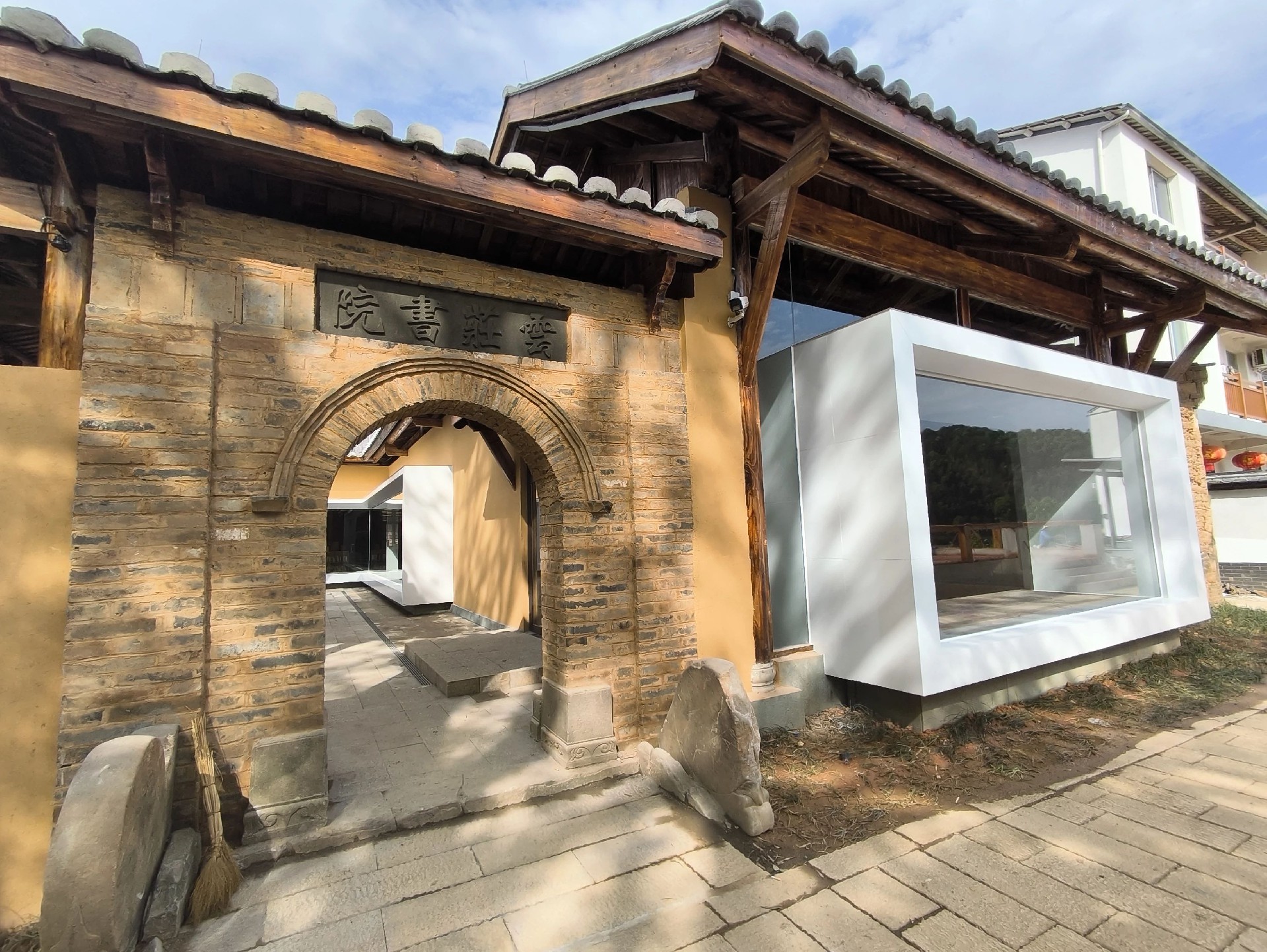 1744855616126160.jpg 9.jpg