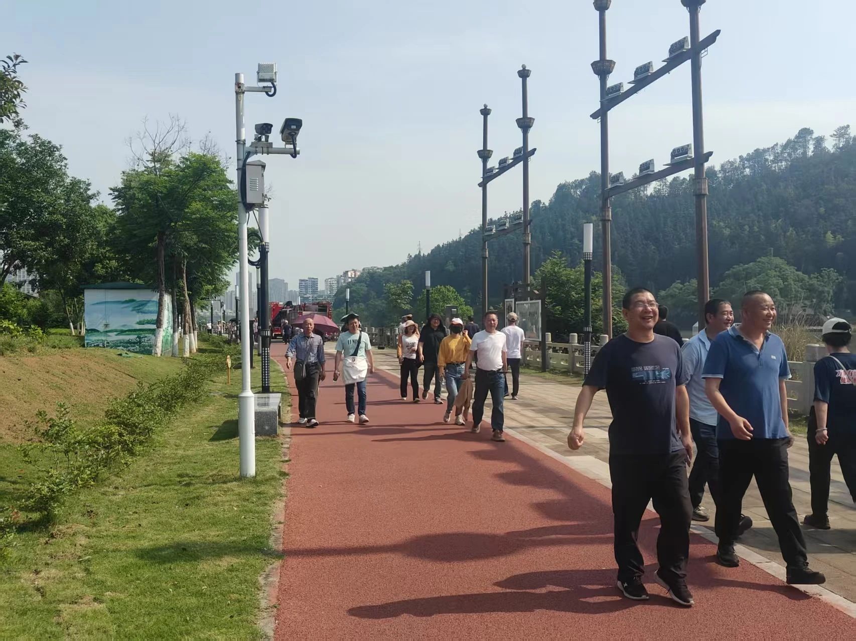 1746494857123697.jpg 4.jpg